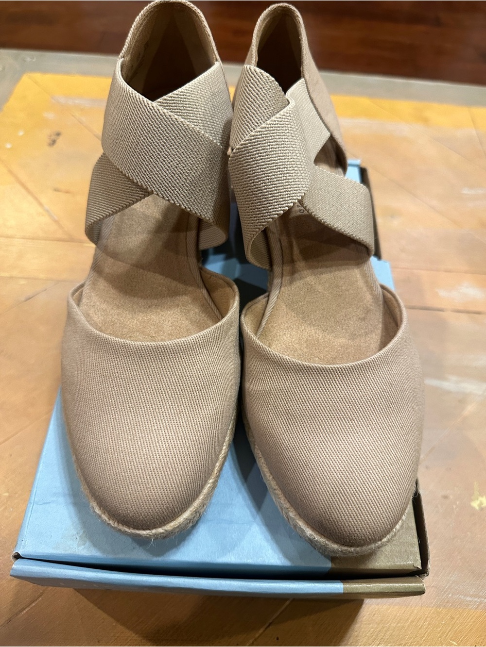🤎 Brand new LifeStride Keaton espadrille wedges!